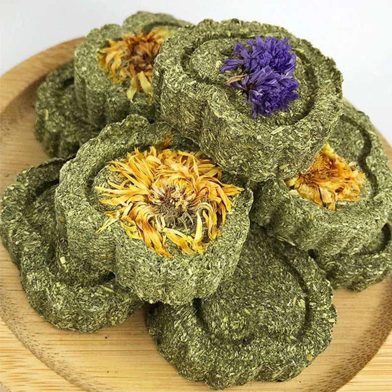 Small Pet Chew Toys Hay Treats For guinea pig Rabbit Hamster Gerbil Teeth Cleaning Toys Fun Teething Stick Toy Set Pet Supplies